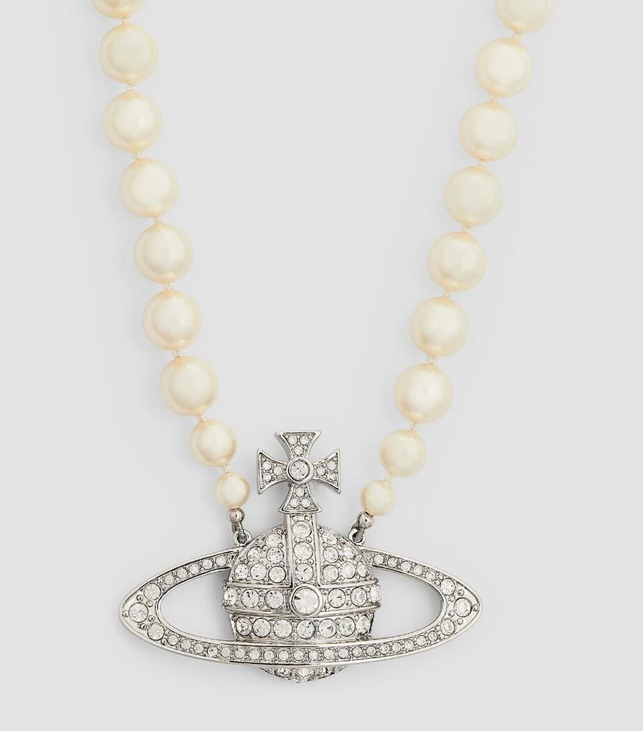 Vivienne Westwood Pearl Bas Relief Necklace 2
