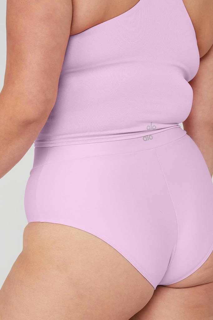 Alo Airlift Record-Breaker Boyshort - Sugarplum Pink 8