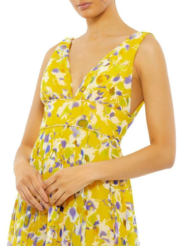 Mac Duggal Sleeveless V-Neck Floral Chiffon Gown 3