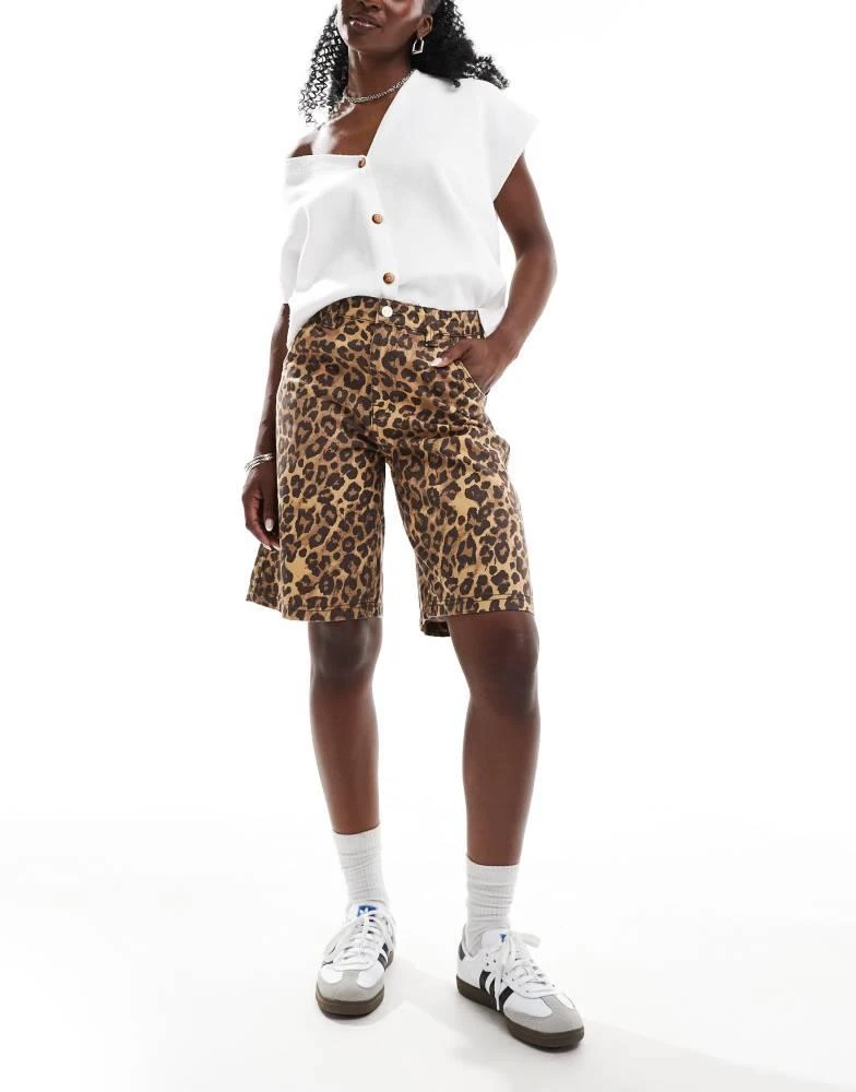 Bershka Bershka baggy longline shorts in leopard print 1