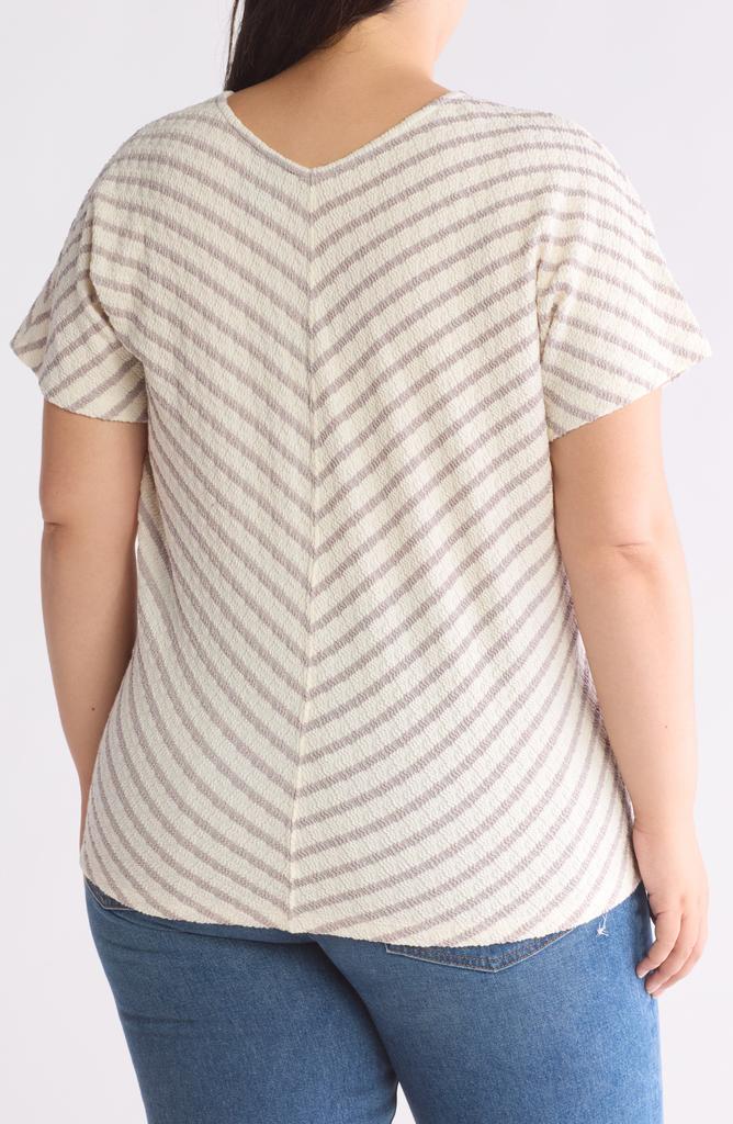 Bobeau Mitered Stripe V-Neck Top