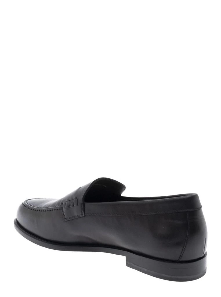Black Loafers With Slip-On Deisgn And Almond Toe In Leather  display picture 1