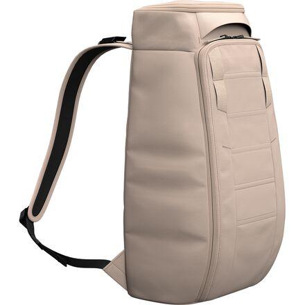 Db Hugger 20L Backpack