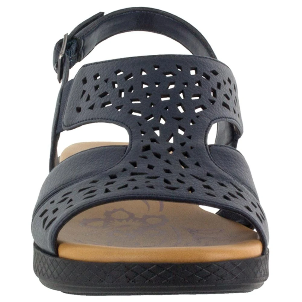 Easy Street Bolt Flat Sandals 5
