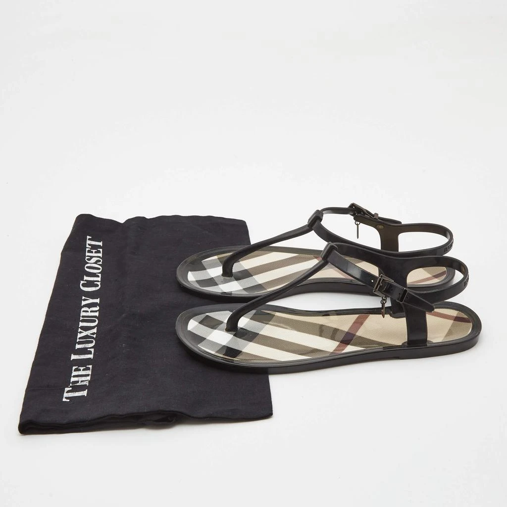 Burberry Burberry Black/Beige House Check Jelly Thong Flats Size 39 9