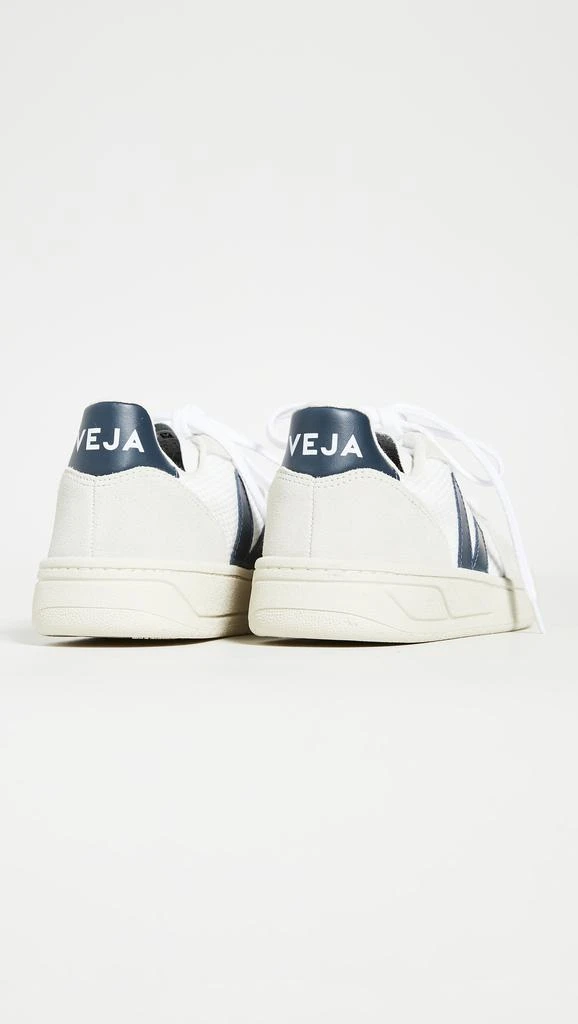 Veja V-10 Sneakers 3