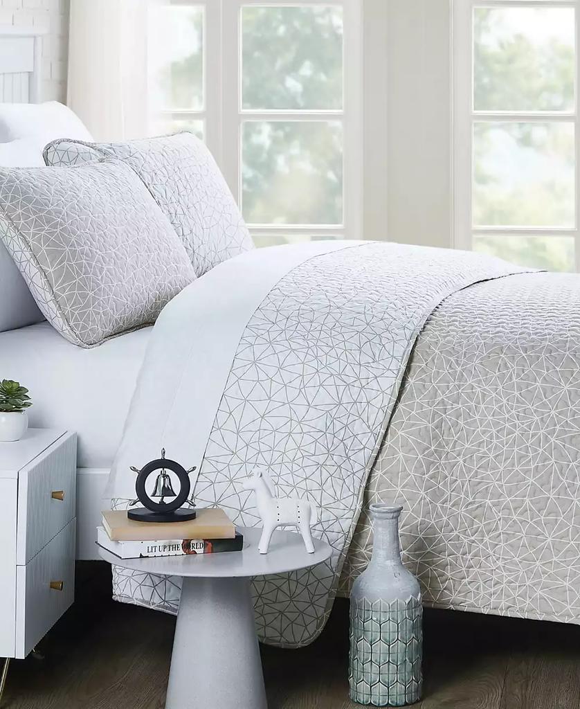 SOUTHSHORE FINE LINENS Geometric Maze 3-Pc. Quilt Set