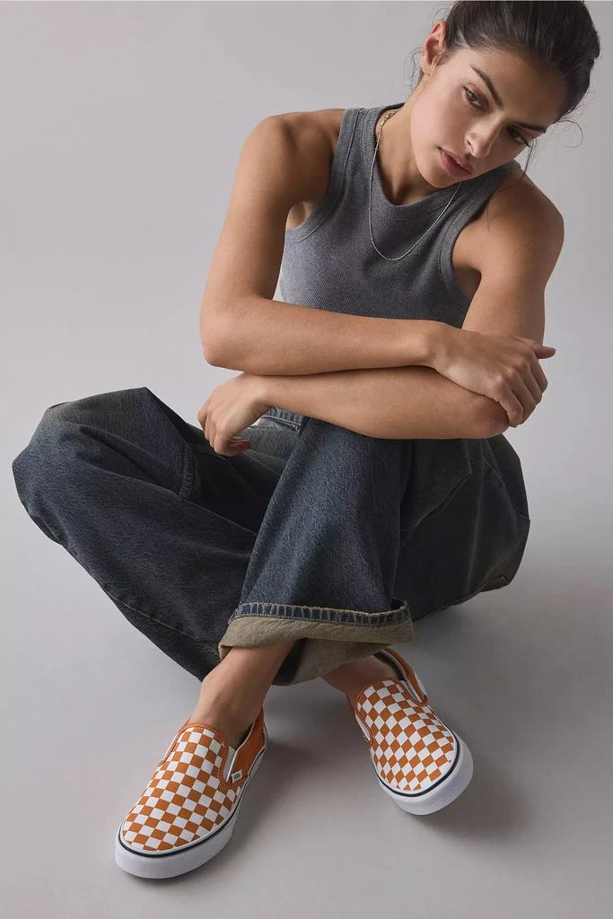 Vans Vans Women's Classic Checkerboard Slip-On Sneaker 1