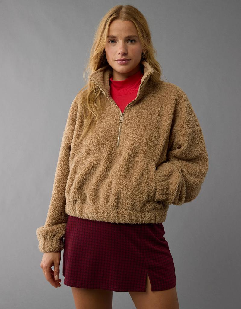 AE AE Cropped Sherpa Quarter-Zip Sweatshirt