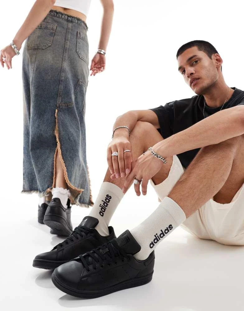 Adidas adidas Originals Stan Smith trainers in black 1