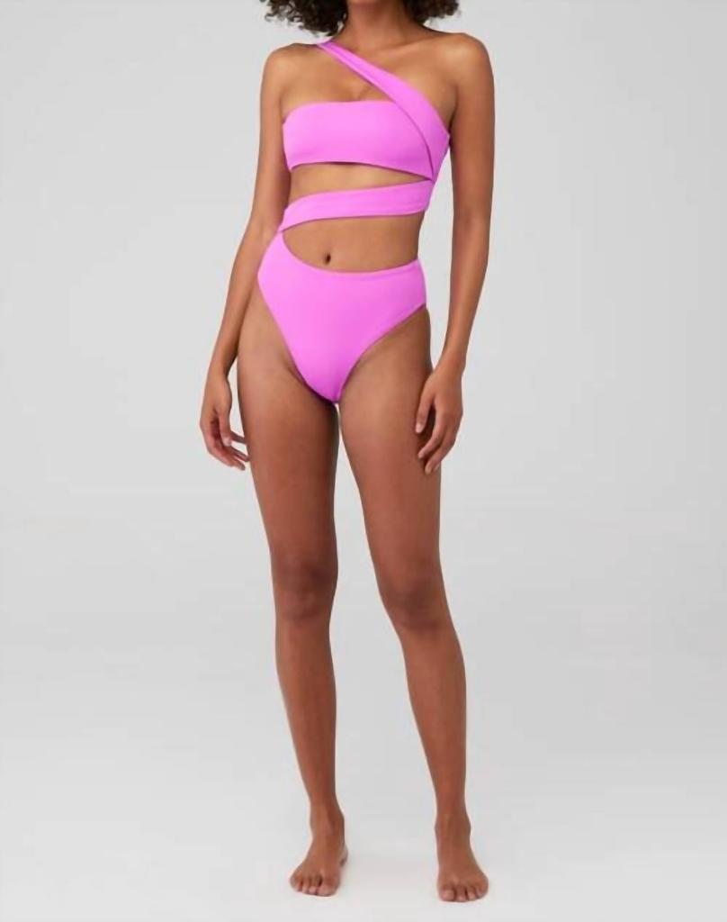 Agua Bendita Irisha One Piece Bikini In Vita Solid Fuchsia