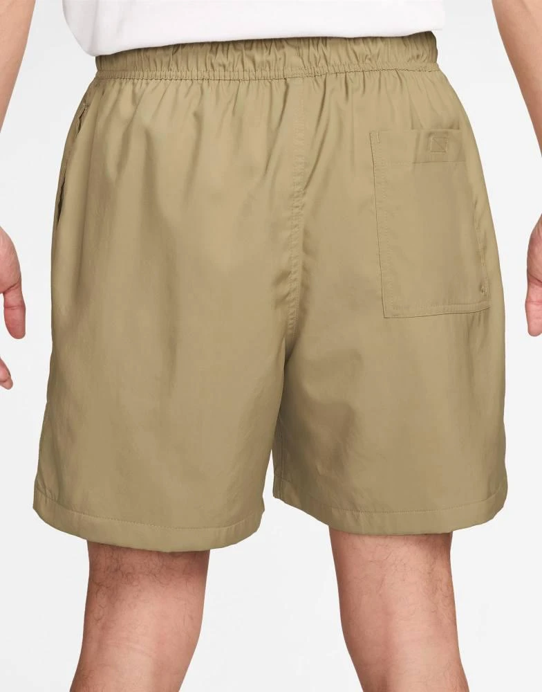 NIKE Nike Club shorts in beige 4