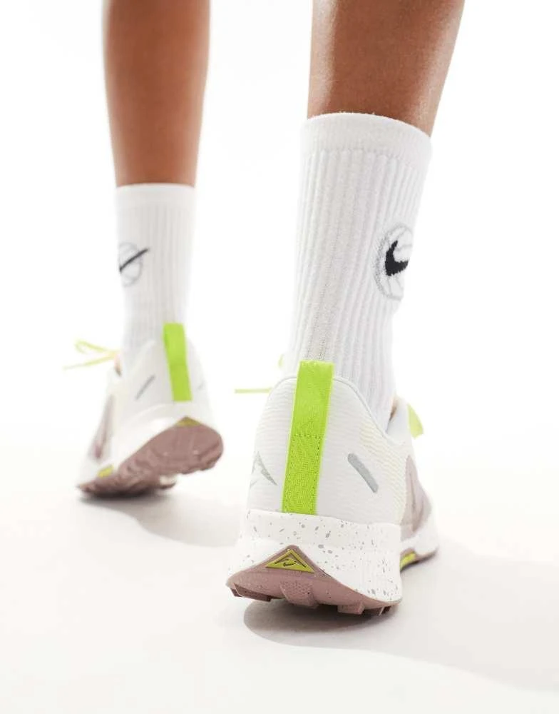 NIKE Nike Running Juniper Trail 3 trainers in white 5
