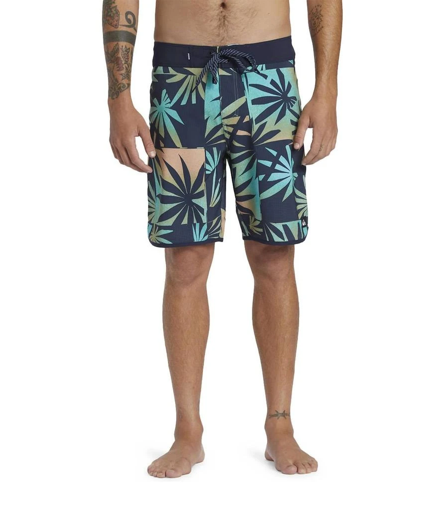 Quiksilver Highline Scallop Boardshorts In Green Multi