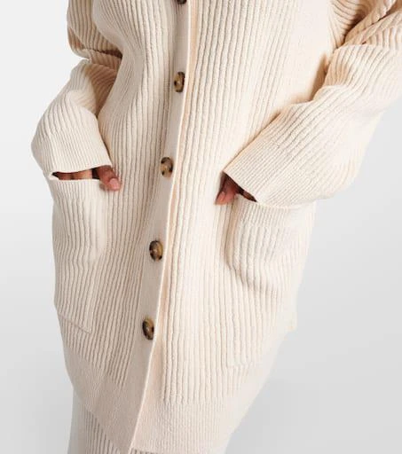 Totême Oversized cotton-blend bouclé cardigan 5