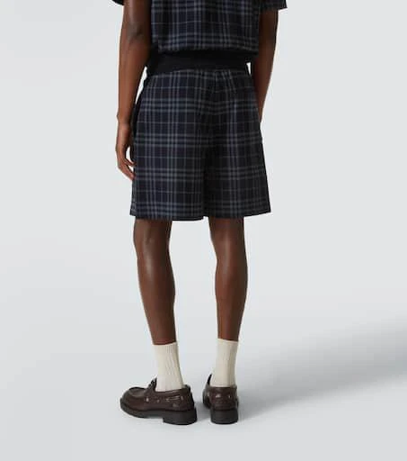 Burberry Checked shorts 4