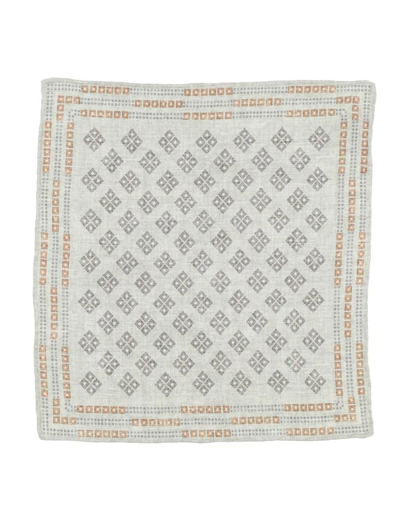 ELEVENTY Scarves and foulards