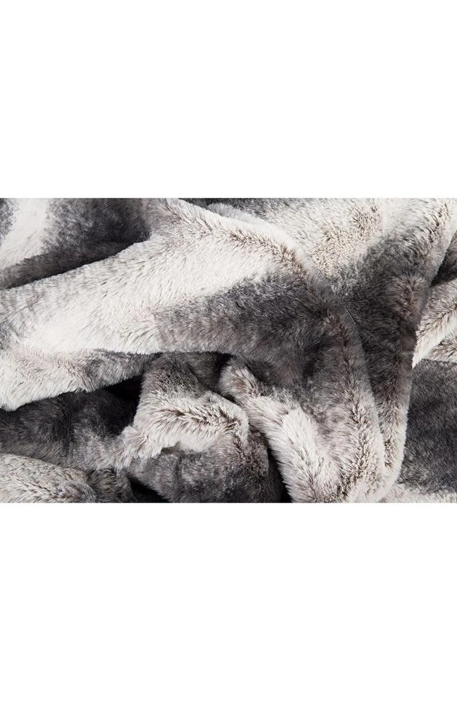 LUXE Irving Faux Fur Throw Blanket 4