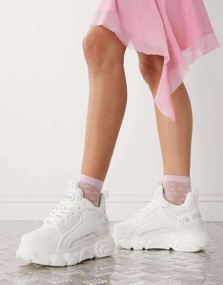 Buffalo Buffalo trainer in triple white