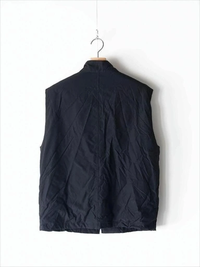 AURALEE Quilted Wool Vest with High Collar 2