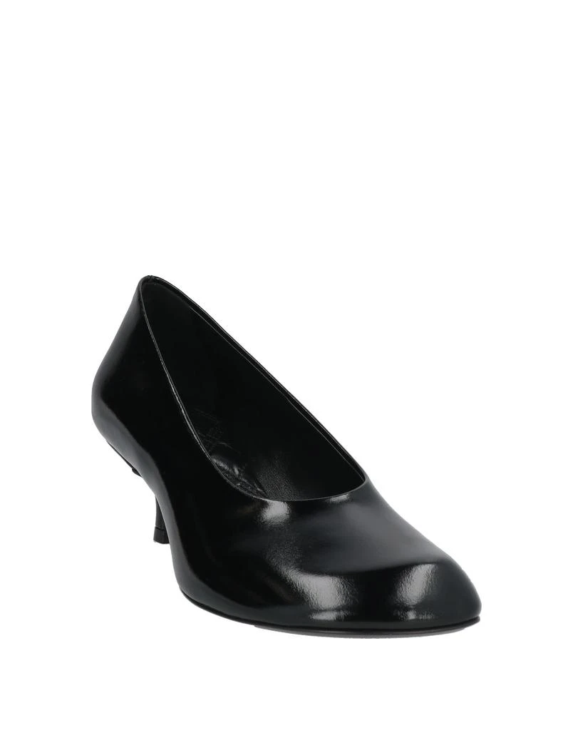 Burberry Pump 2
