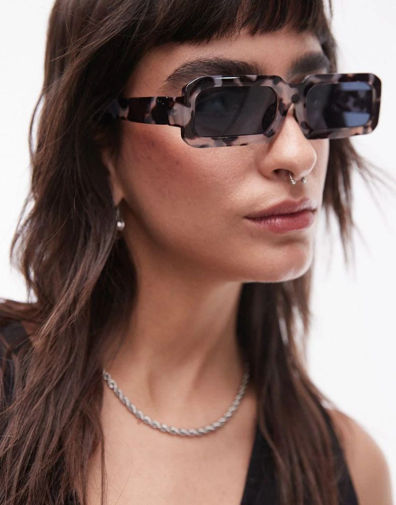 Topshop Topshop Dahlia rectangular sunglasses in black tort 4