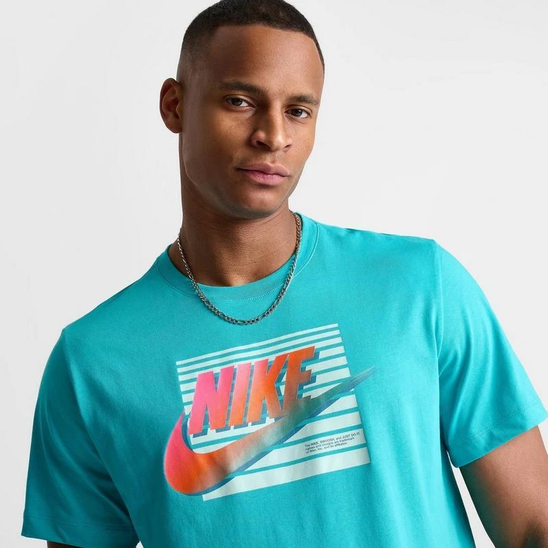 NIKE Men's Nike Sportswear Futura Gradient Graphic T-Shirt 5