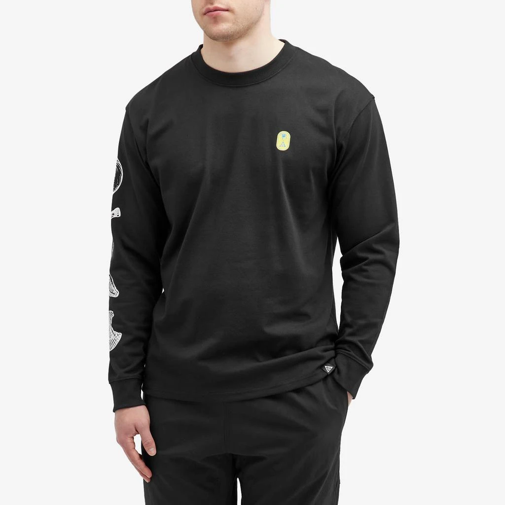 NIKE Nike ACG Hike Snacks Dri-Fit Long Sleeve T-Shirt 2