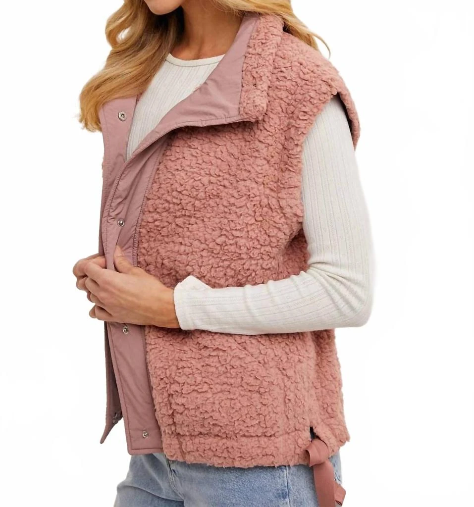 BluIvy Button Down Fleece Sherpa Vest In Rose 4
