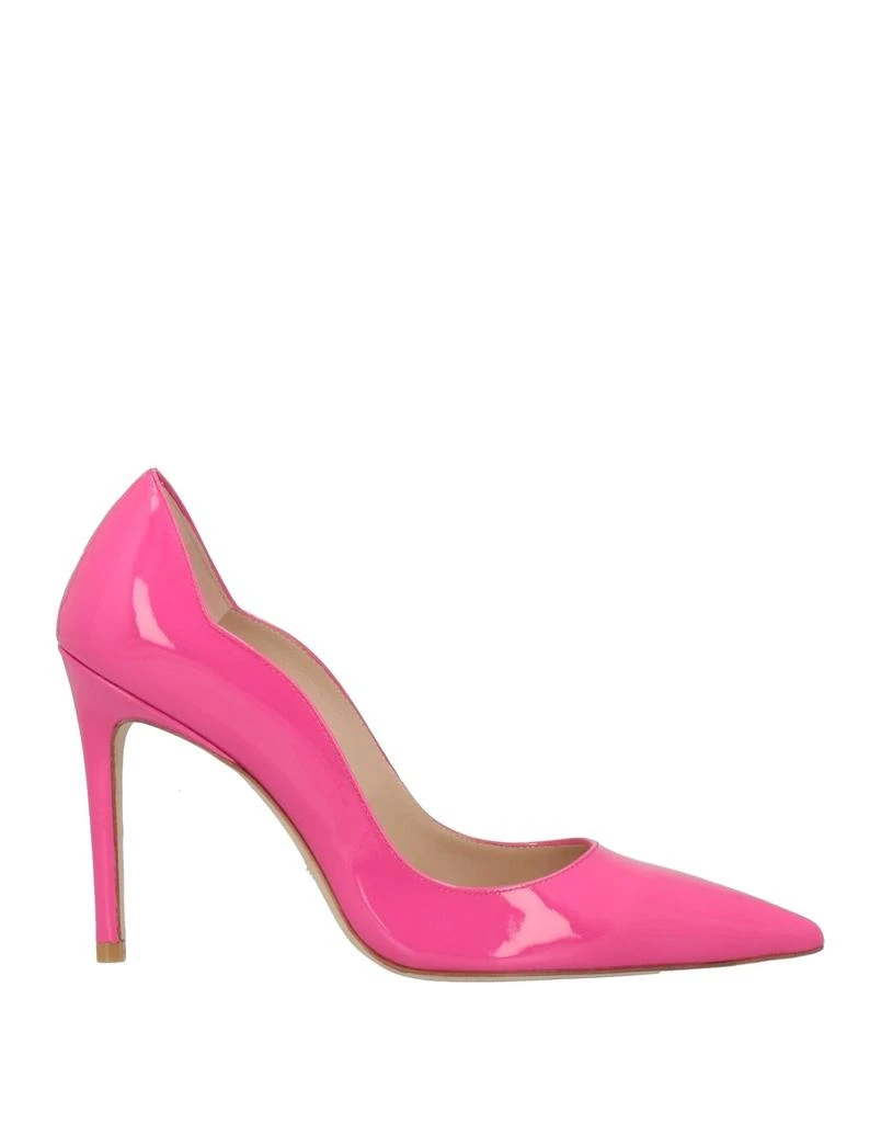 Stuart Weitzman Pump 1