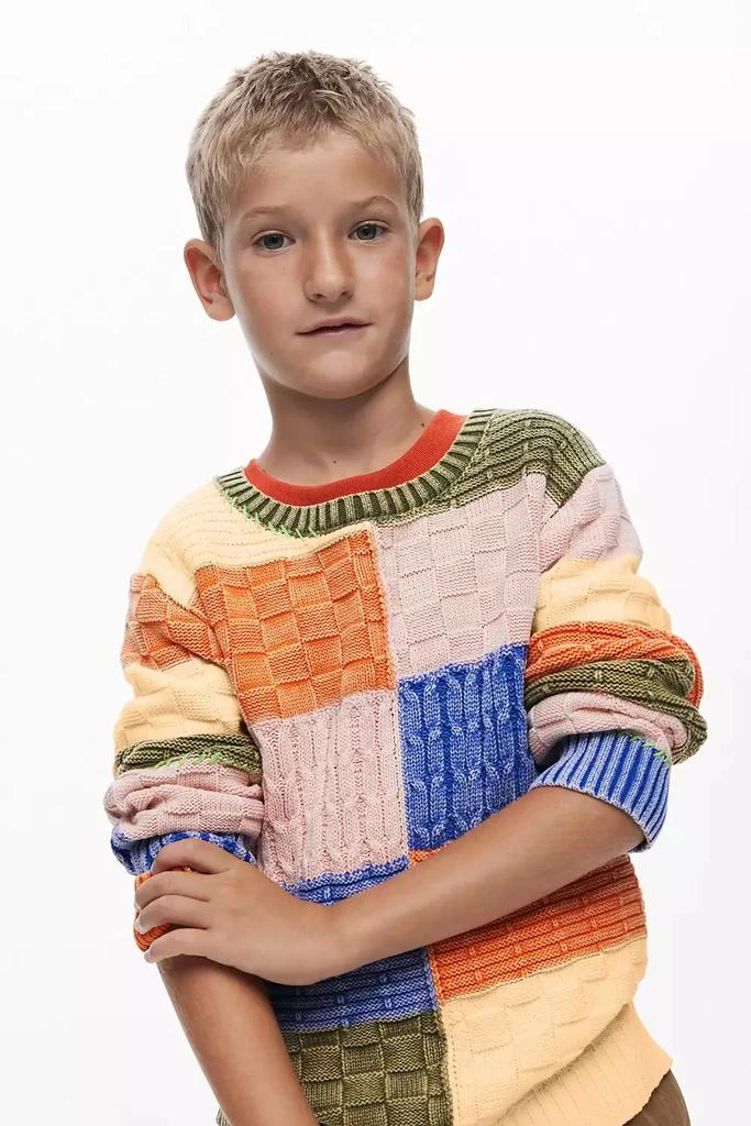 Desigual Boys Boys
s Knit sweater with patches
