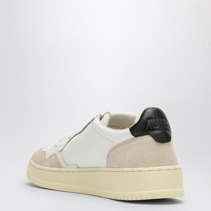 Autry Women's Medalist Sneakers In / Leather