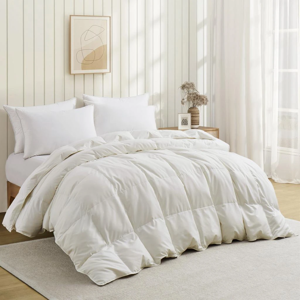 Puredown Lightweight White Goose Fiber Comforter 3