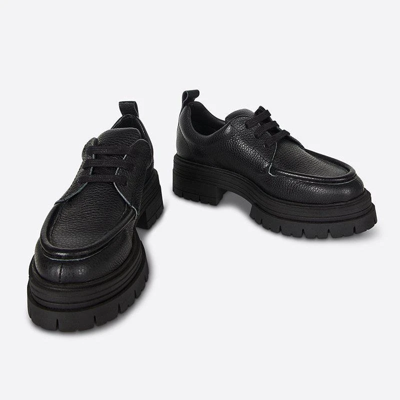 Intentionally Blank Barbar Lug Sole Oxford Shoes 1