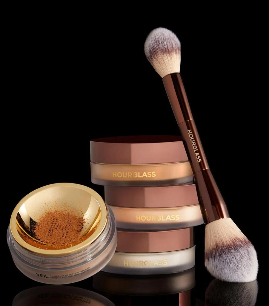 HOURGLASS Veil Translucent Setting Powder 3