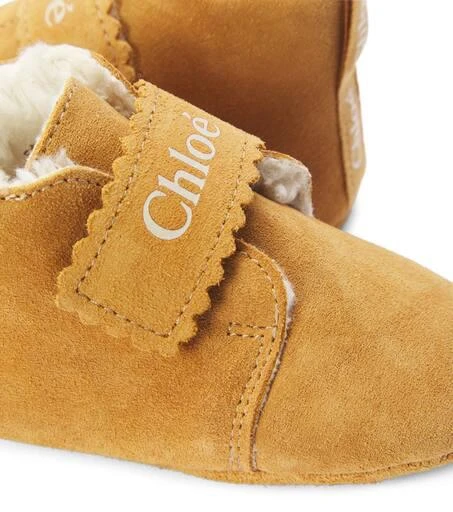 Chloé Baby logo suede booties 4