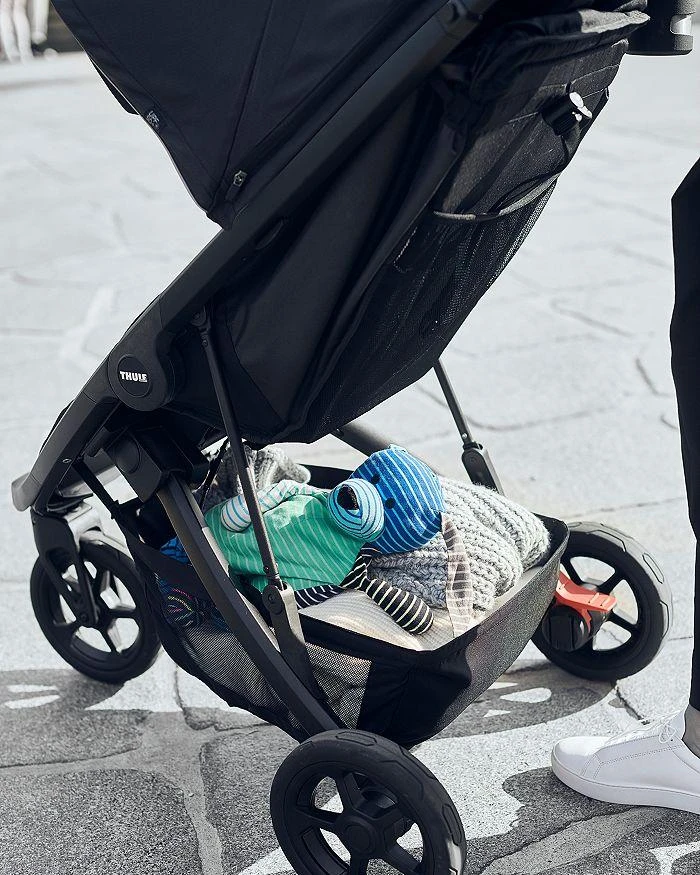 Thule Spring Stroller 4