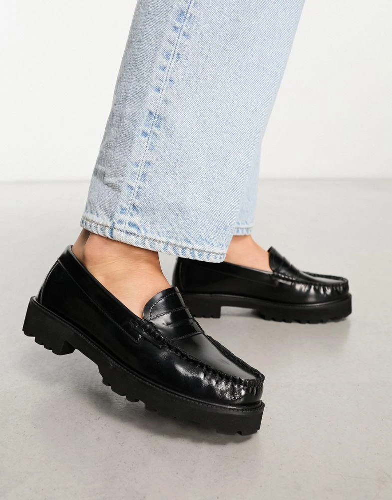 Schuh schuh Lionel loafers in black leather 1