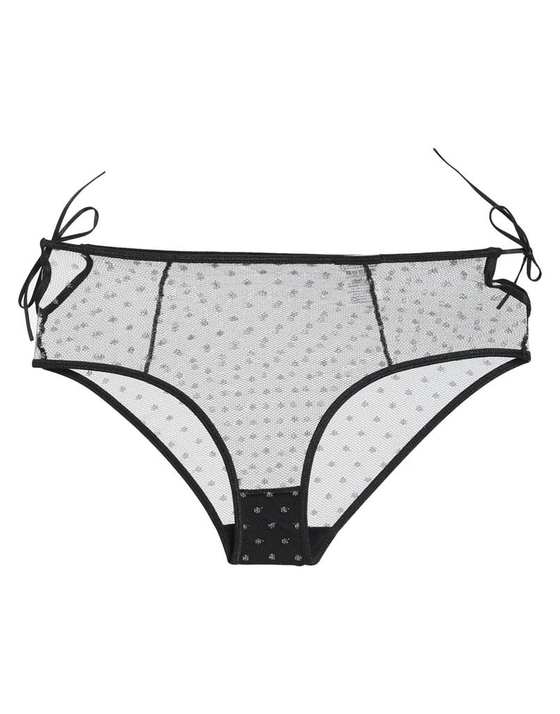 LE PETIT TROU Brief 2