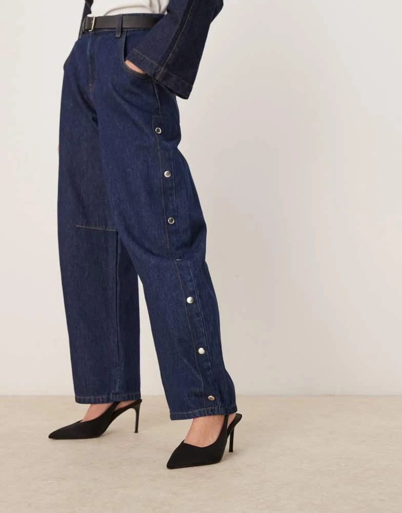 ASOS ASOS DESIGN Spicy slingback stiletto mid heeled shoes in black 2