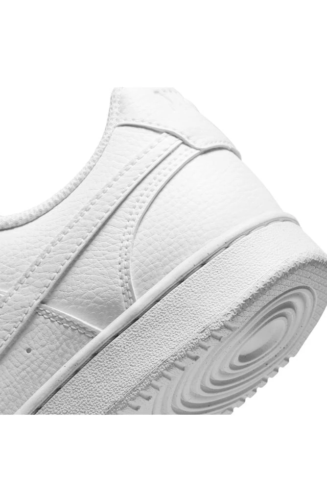 NIKE Court Vision Low Sneaker 7
