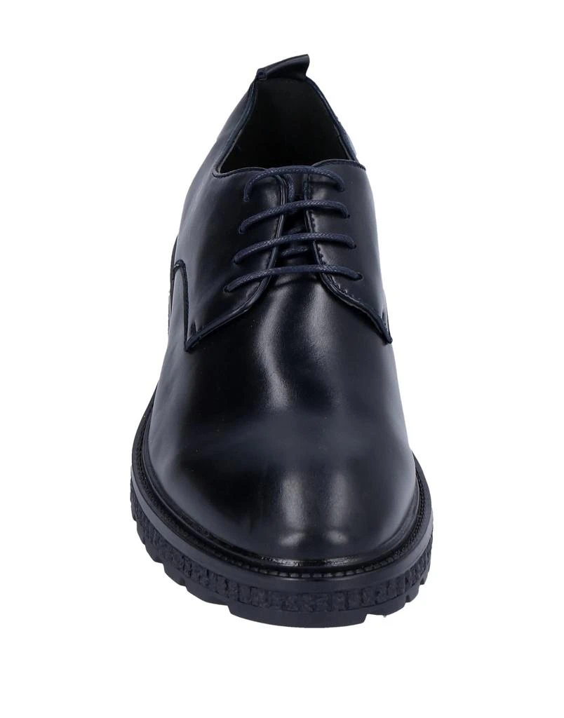 TSD12 Laced shoes 4