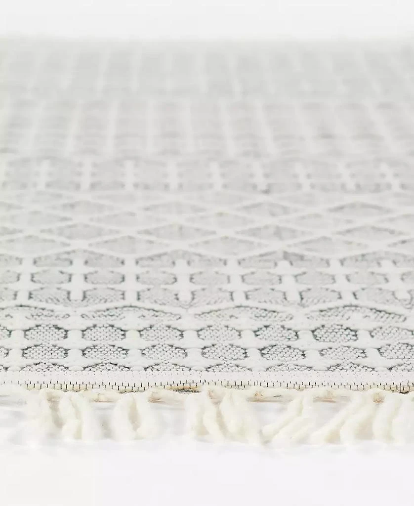 Momeni Ember EMBEREMR-1 5' x 8' Area Rug 3