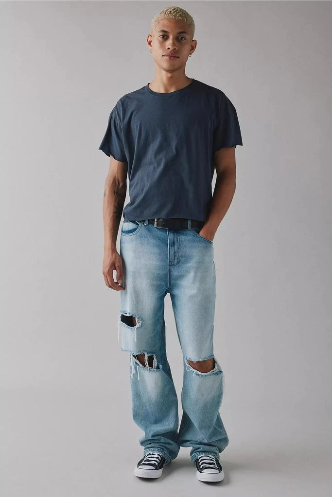 Urban Renewal ReMADE By UO Boxy Cropped Raw Cut Tee 3