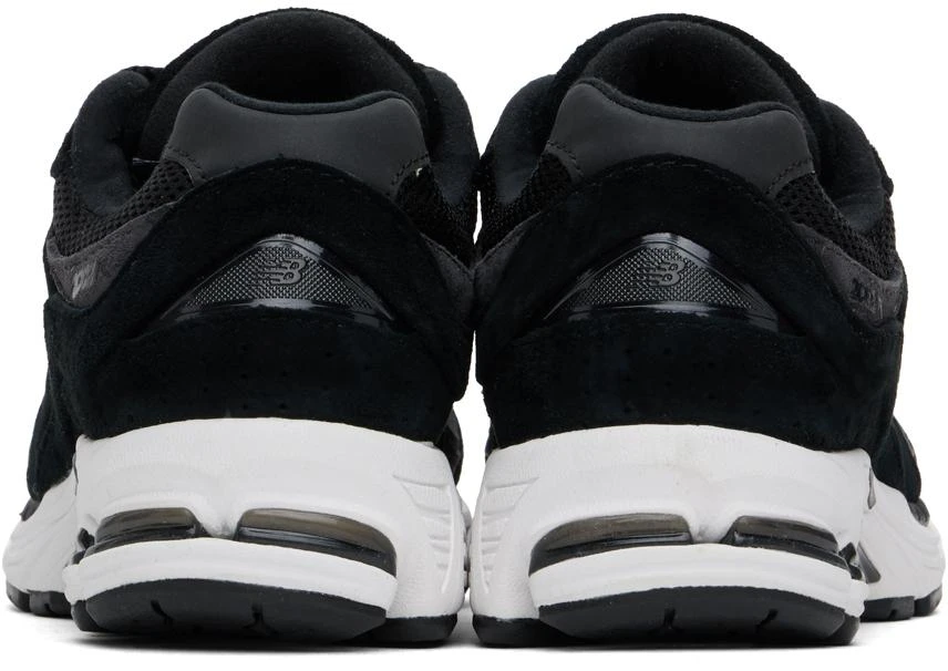 New Balance Black 2002R Sneakers 2