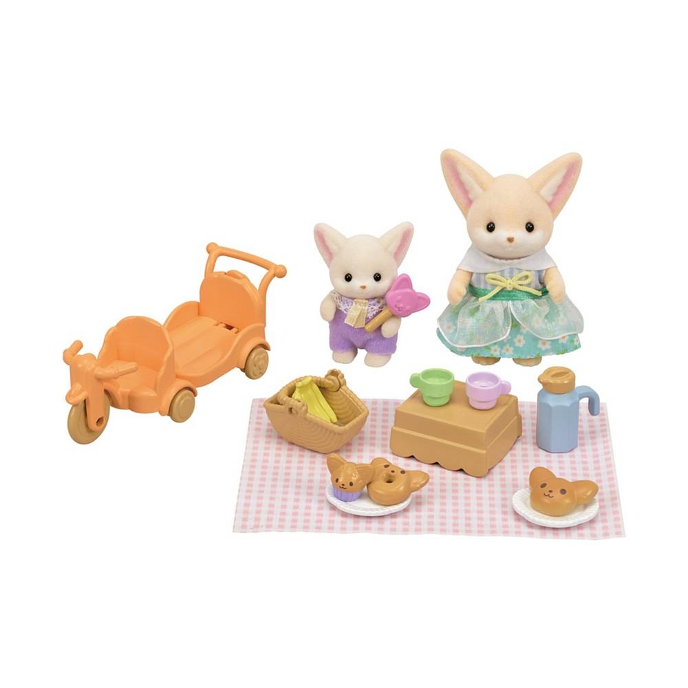 Calico Critters Sunny Picnic Set, Dollhouse Playset with 2 Collectable Figures and Accessories