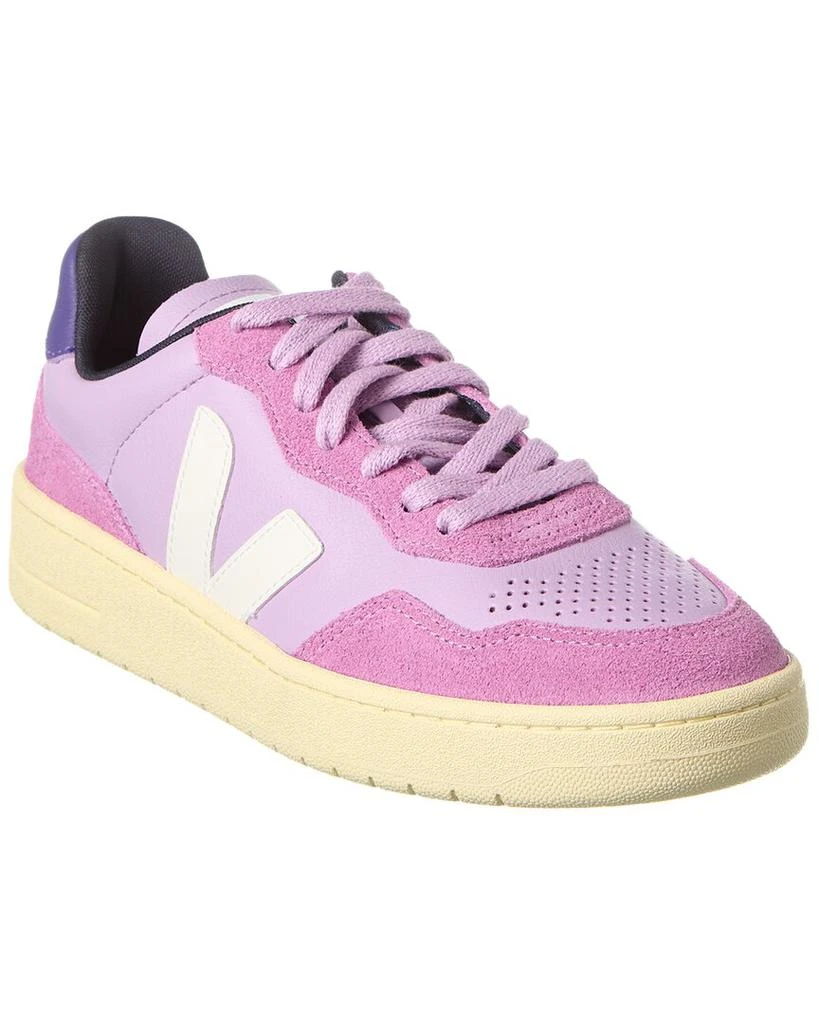 Veja V-90 Leather Sneaker 1