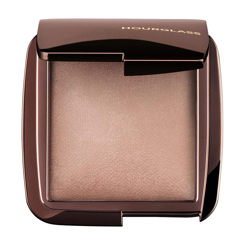 HOURGLASS Ambient Lighting Powder 3