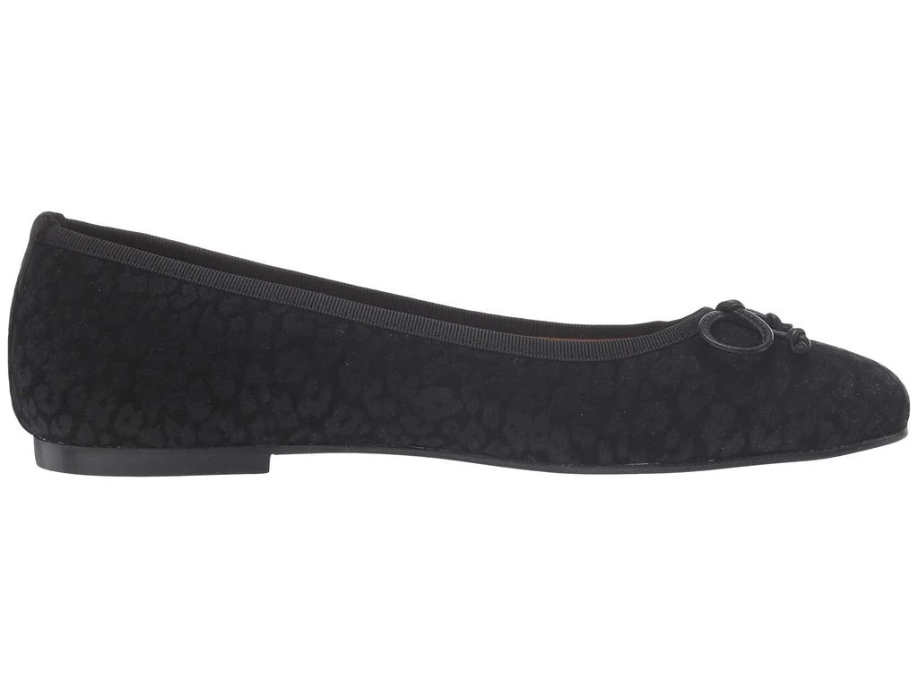 French Sole Nicky Hilton- Paris 6