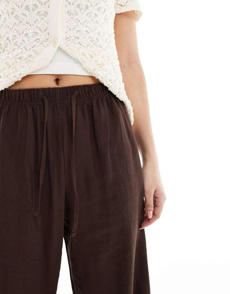 Bershka Bershka tie waist wide leg linen trousers in brown 4